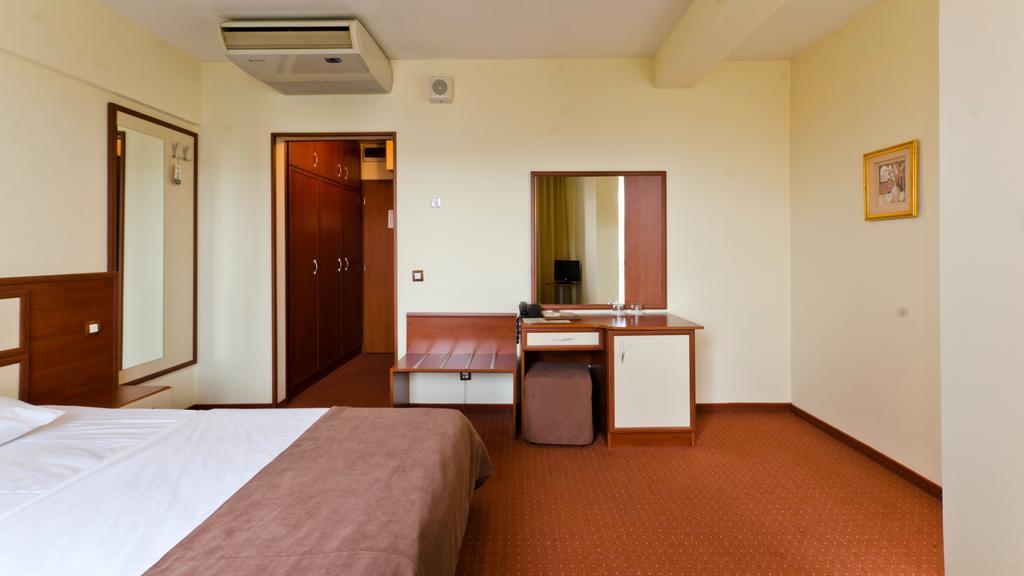 Nadejda Hotel Sofya Dış mekan fotoğraf