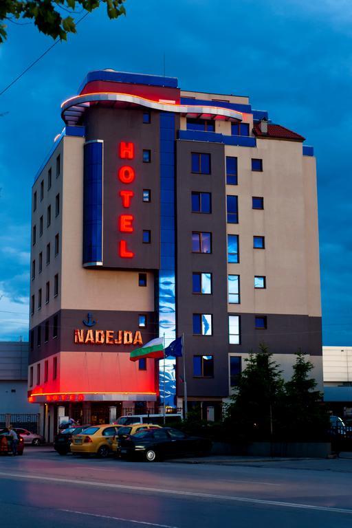 Nadejda Hotel Sofya Dış mekan fotoğraf