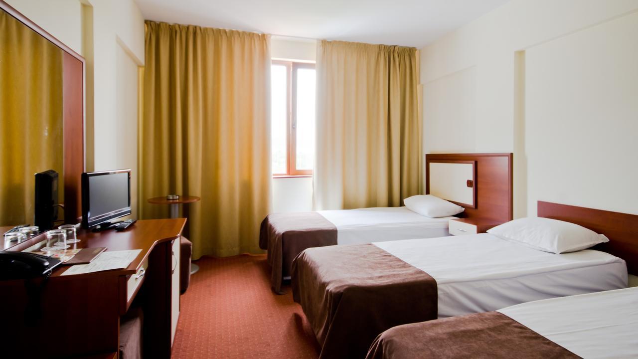 Nadejda Hotel Sofya Dış mekan fotoğraf